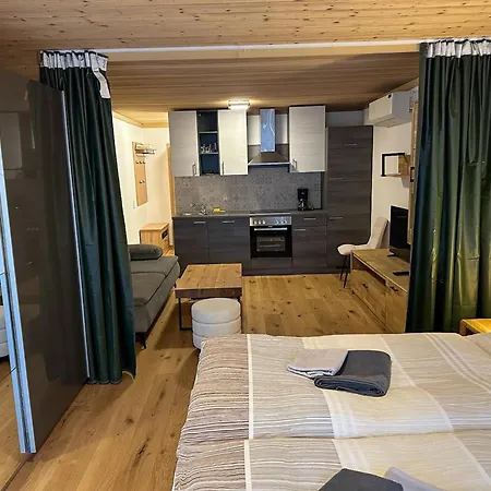 Apartamento Appealing In Near Lake, Cleaning Included *